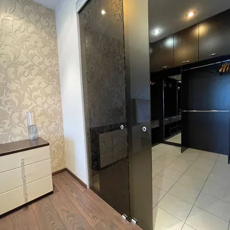 Fairyshade Apartment Apartamento